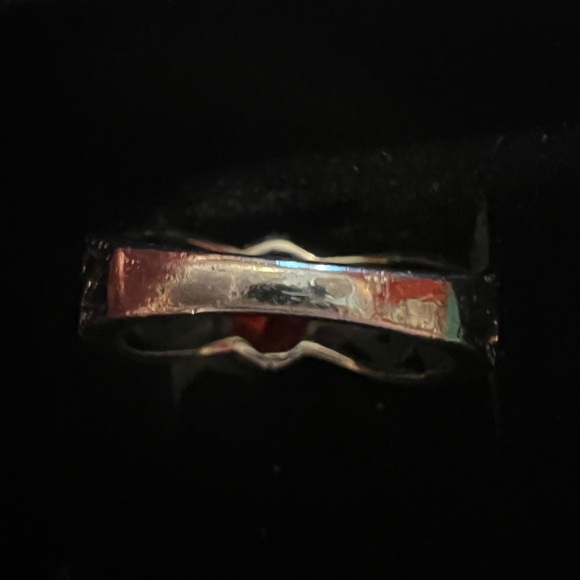 Silpada Red and Silver Ring - Picture 14 of 14